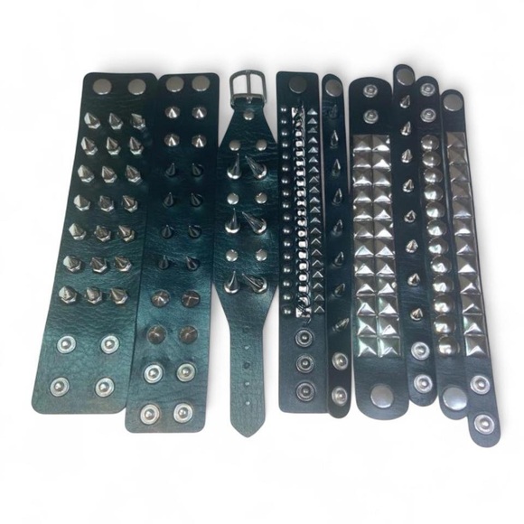 BRACELET LOT9 pcs GothicSpike faux leather punk bracelet emo Rivets